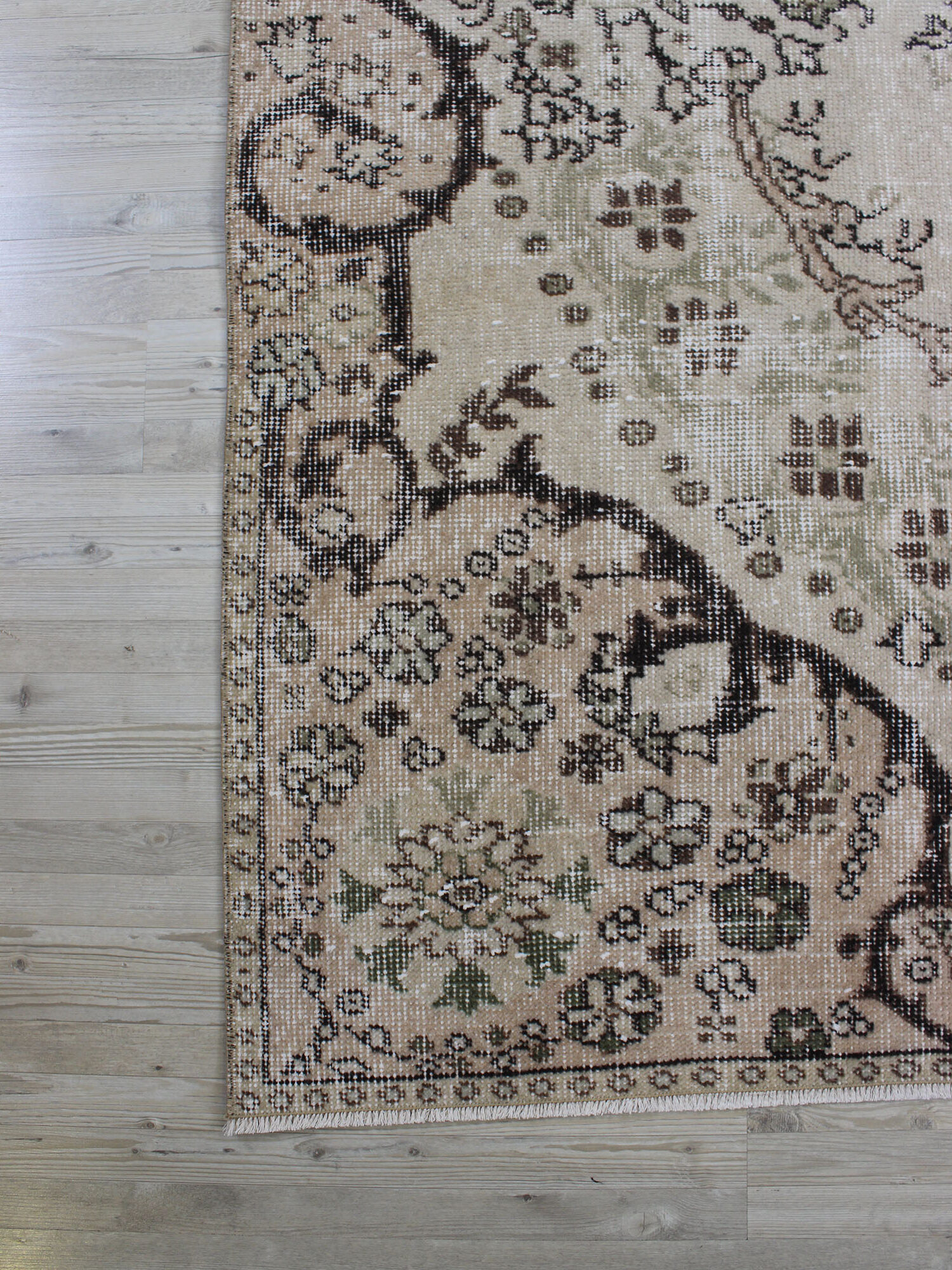 Vintage Handmade Wool Rug — detail view 5, handmade vintage rug
