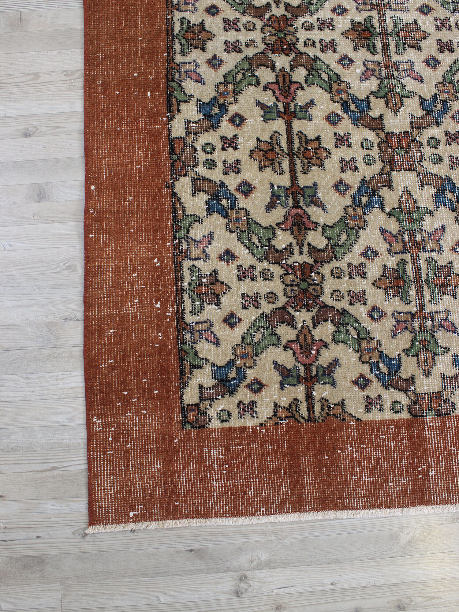 Handmade Wool Rug, Vintage — detail view 3, handmade vintage rug