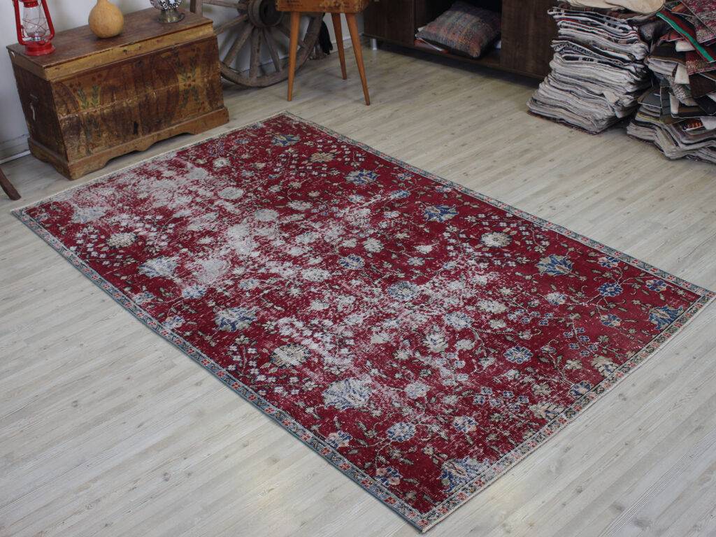 Vintage Hand-Woven Rug, Handmade rug, wool & silk wool/weave, size 150 × 250 cm, from Bursa, SKU 10589