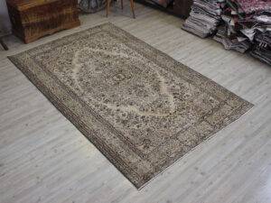 Eskitme Yün El Yapımı Halı 164 x 257 cm 10608