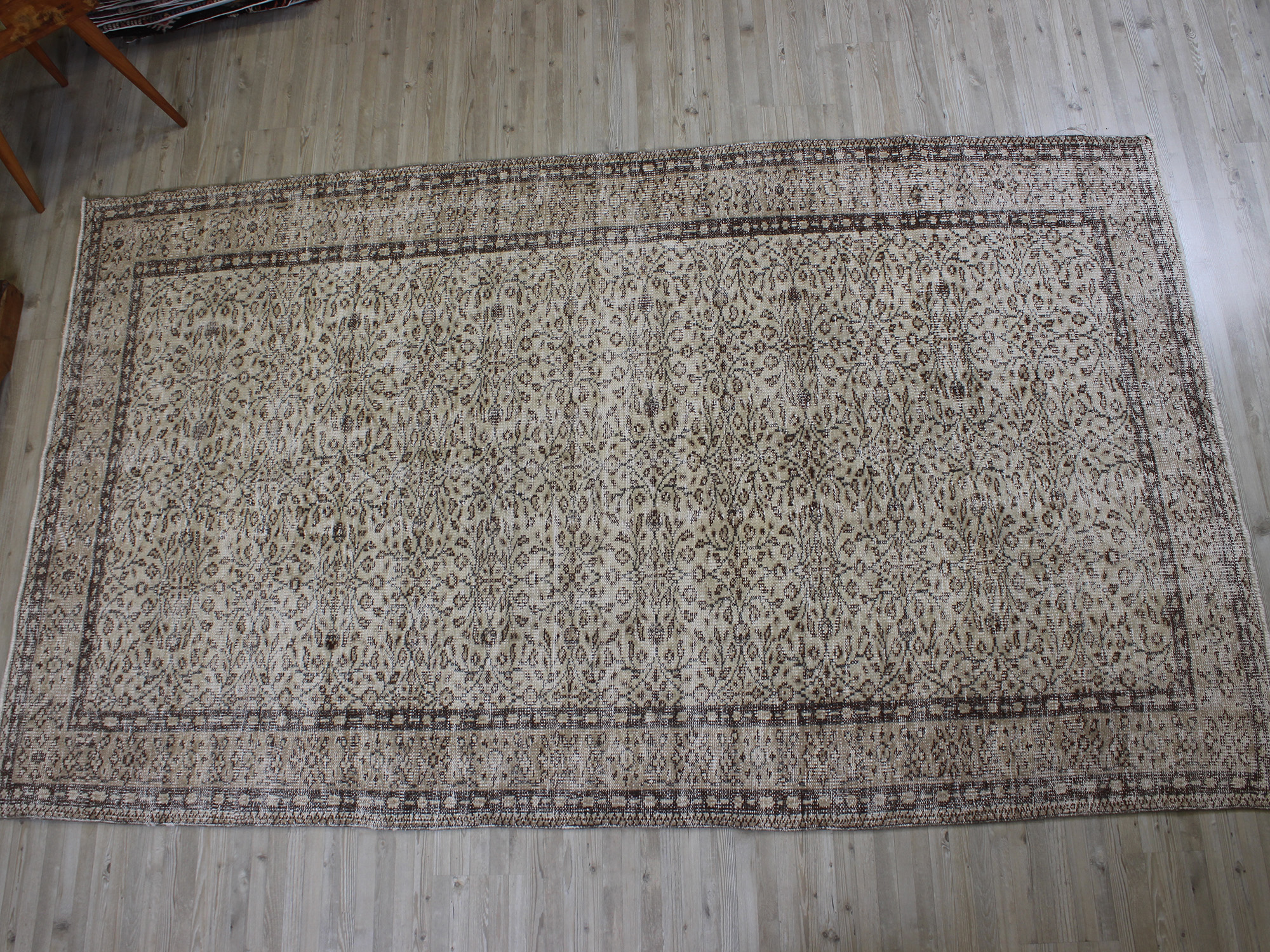 Distressed Wool Vintage Hand-Woven Rug — detail view 2, handmade vintage rug