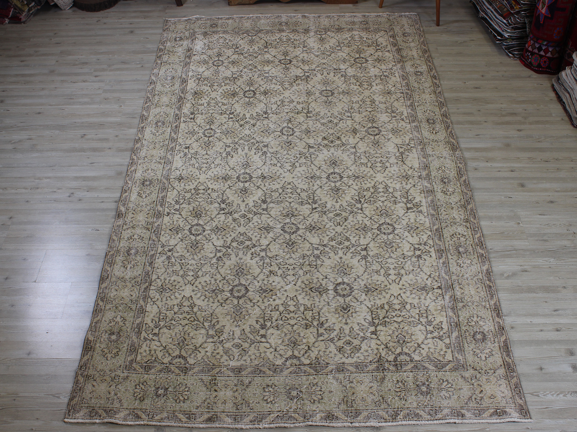 Eskitme Yün El Yapımı Halı Vintage 170 x 298 cm 10620 - Görsel 11