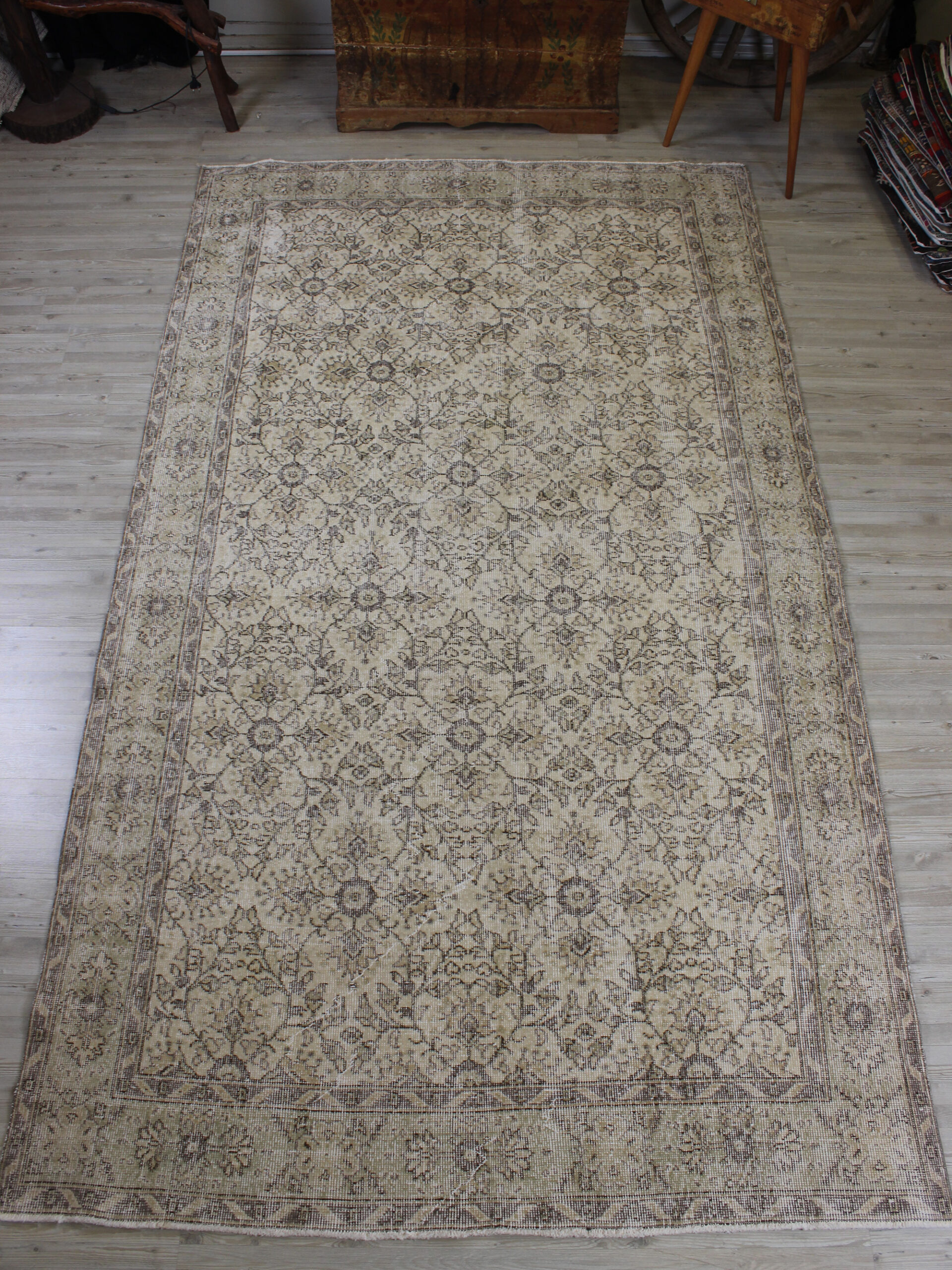 Eskitme Yün El Yapımı Halı Vintage 170 x 298 cm 10620 - Görsel 8