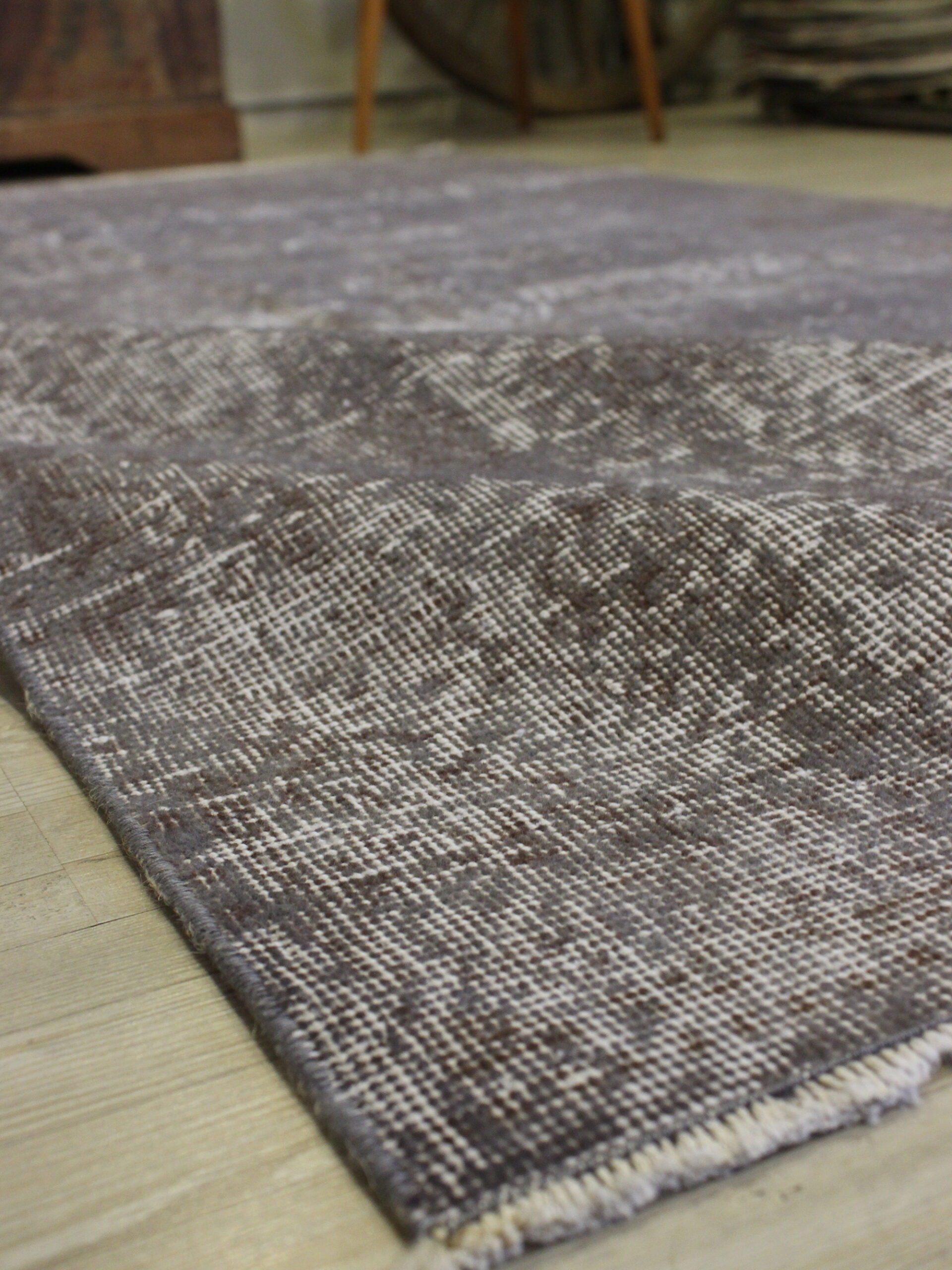 Vintage-Style Handwoven Wool Rug — detail view 4, handmade vintage rug