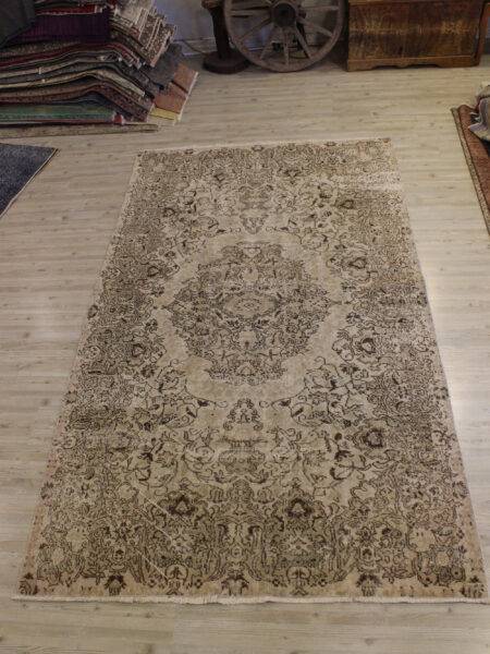 Distressed Hand-Woven Rug, Vintage, Handmade rug, wool wool/weave, size 162 × 270 cm, from Sivas, SKU 10694
