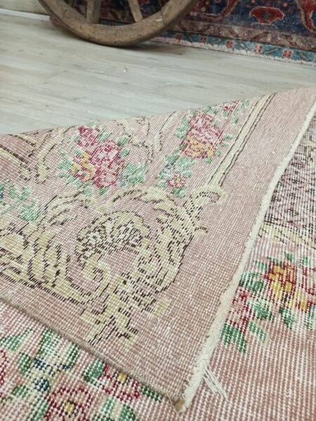 Hand-Woven Vintage Natural Wool Rug, detail view 2, handmade rug, SKU 10829