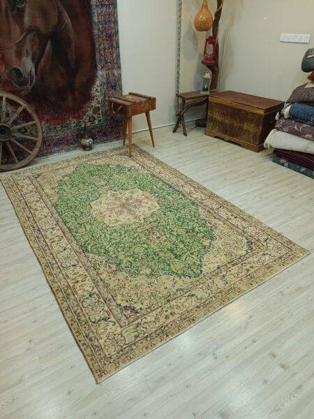 Distressed Wool Handwoven Rug, vintage rug, Vintage, hand-knotted wool & cotton, size 173 × 270 cm, from Ladik