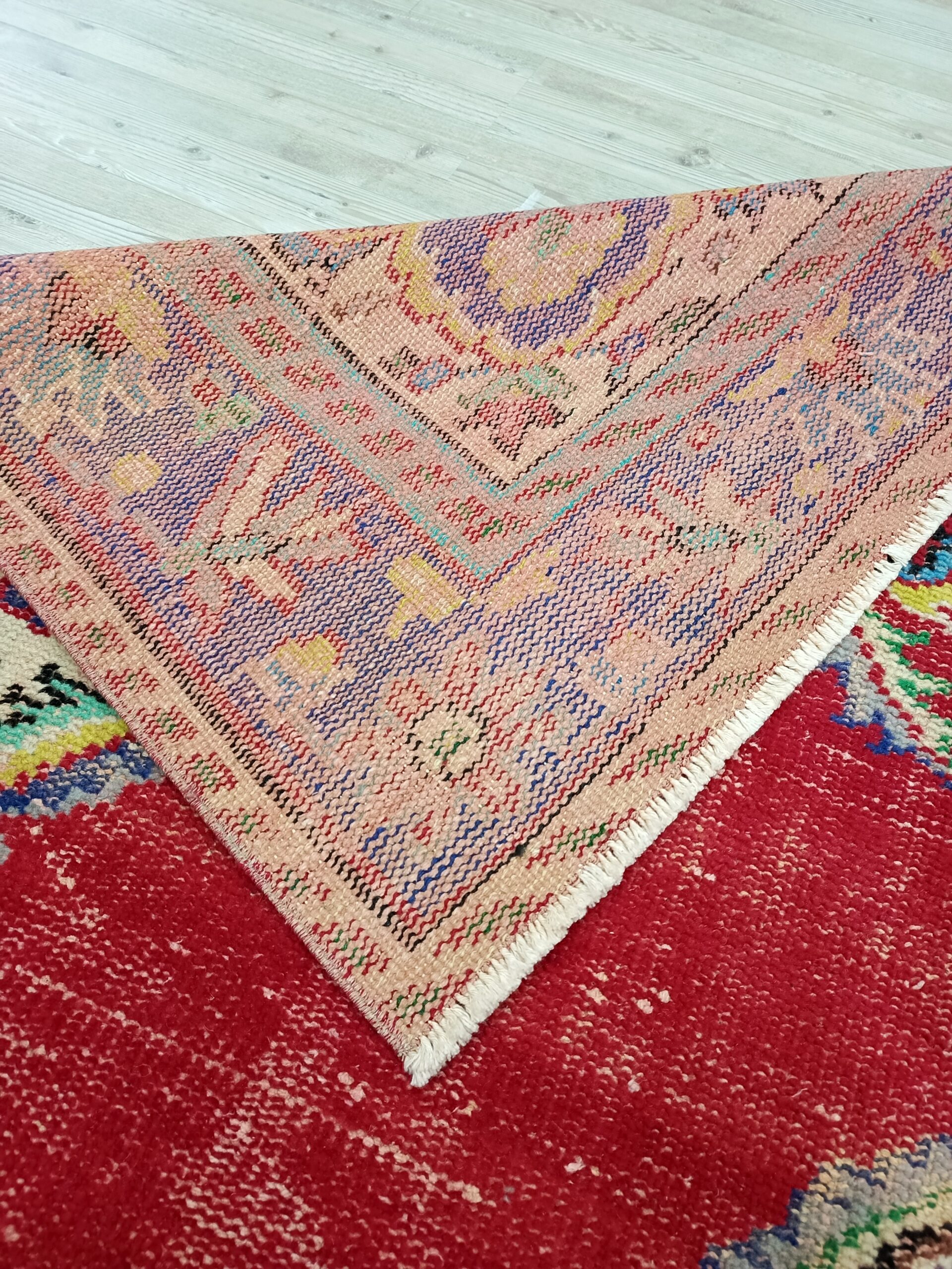 Vintage 100% Wool Rug — detail view 5, handmade vintage rug