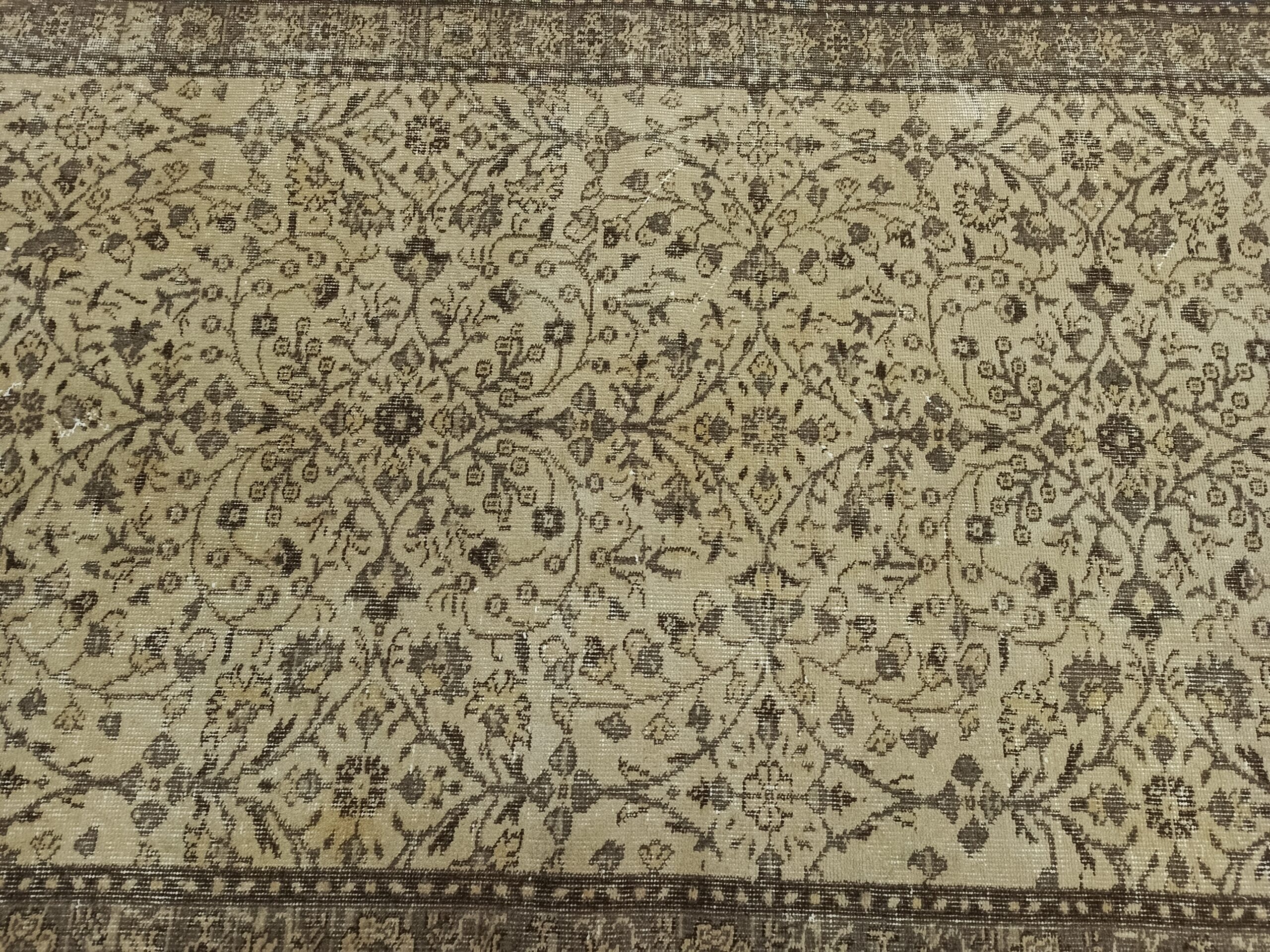 100% Wool Handwoven Vintage Rug — detail view 3, handmade vintage rug