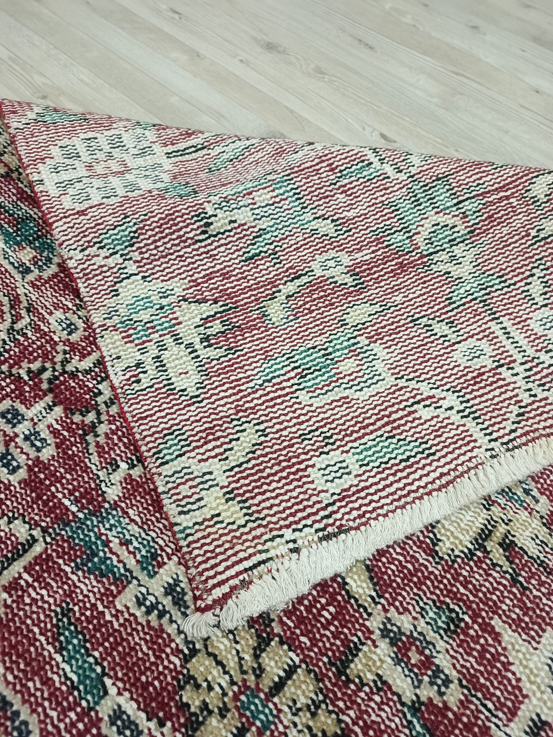 100% Wool Vintage Hand-Woven Rug — detail view 5, vintage vintage rug